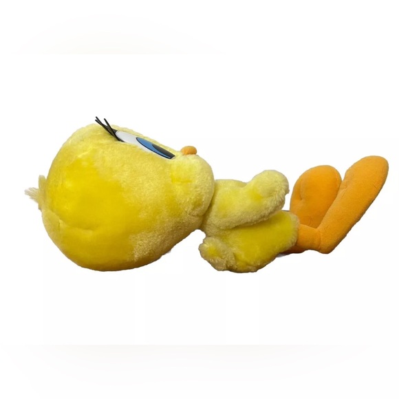Tweety Bird 13” Plush Looney Tunes Six Flags Theme Parks Warner Bros Yellow READ - Picture 6 of 13